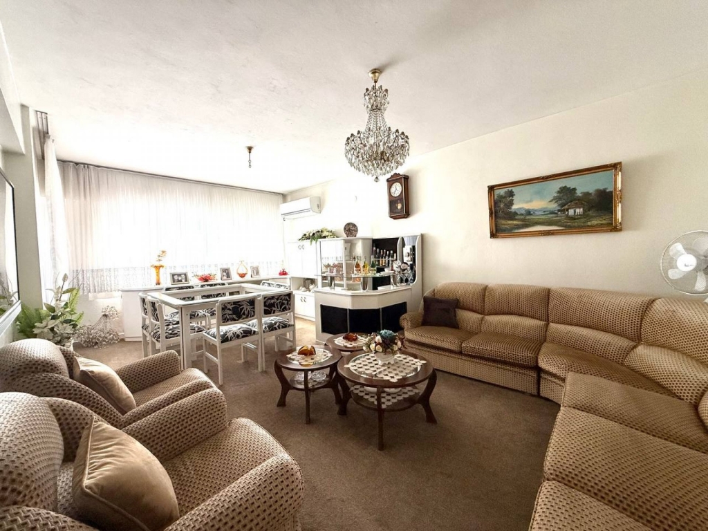 Bornova'da Osmangazi Yakını Satılık Geniş 3+1 Daire-2b192bf175.jpg