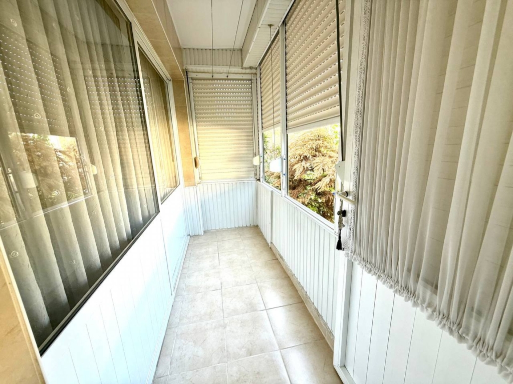 Bornova'da Osmangazi Yakını Satılık Geniş 3+1 Daire-4c11218a01.jpg