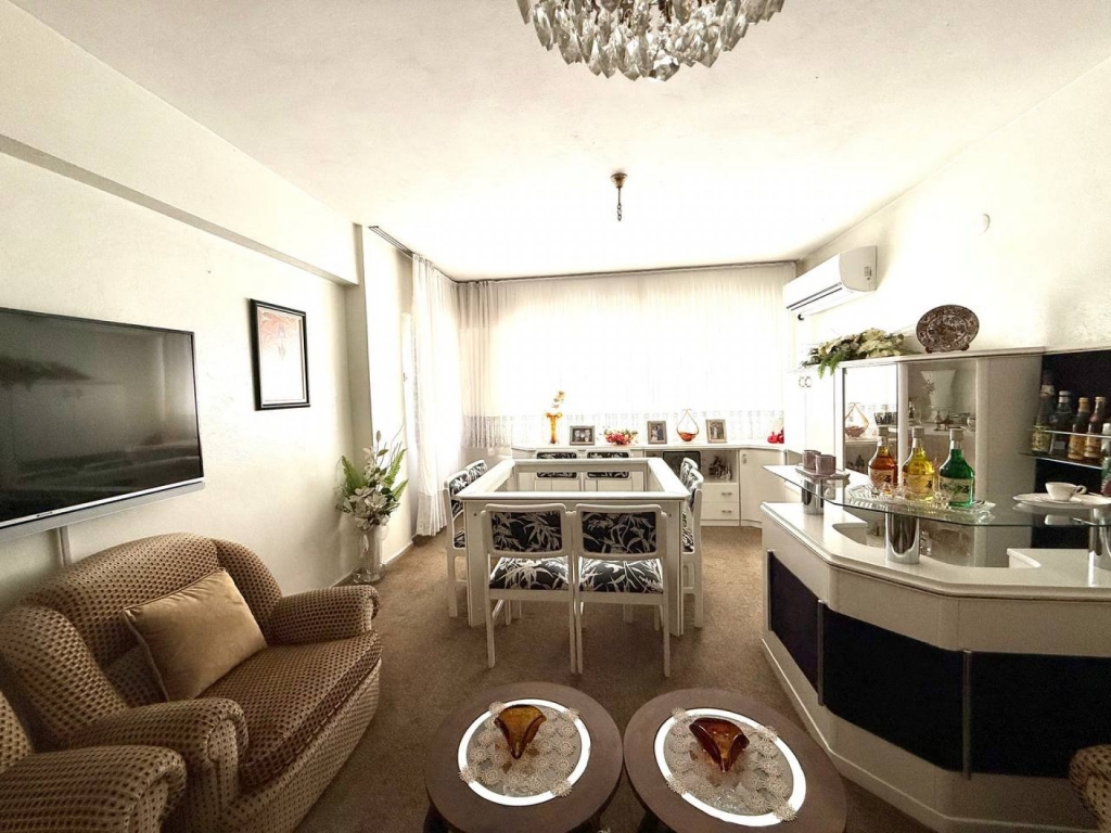 Bornova'da Osmangazi Yakını Satılık Geniş 3+1 Daire-993838f5a8.jpg