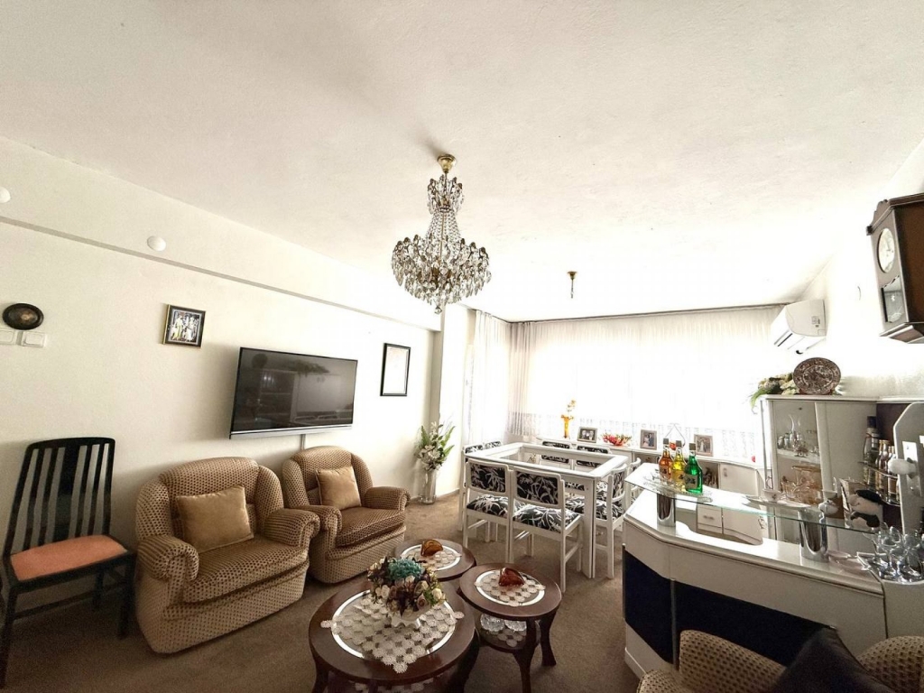 Bornova'da Osmangazi Yakını Satılık Geniş 3+1 Daire-b1fa11fbd7.jpg