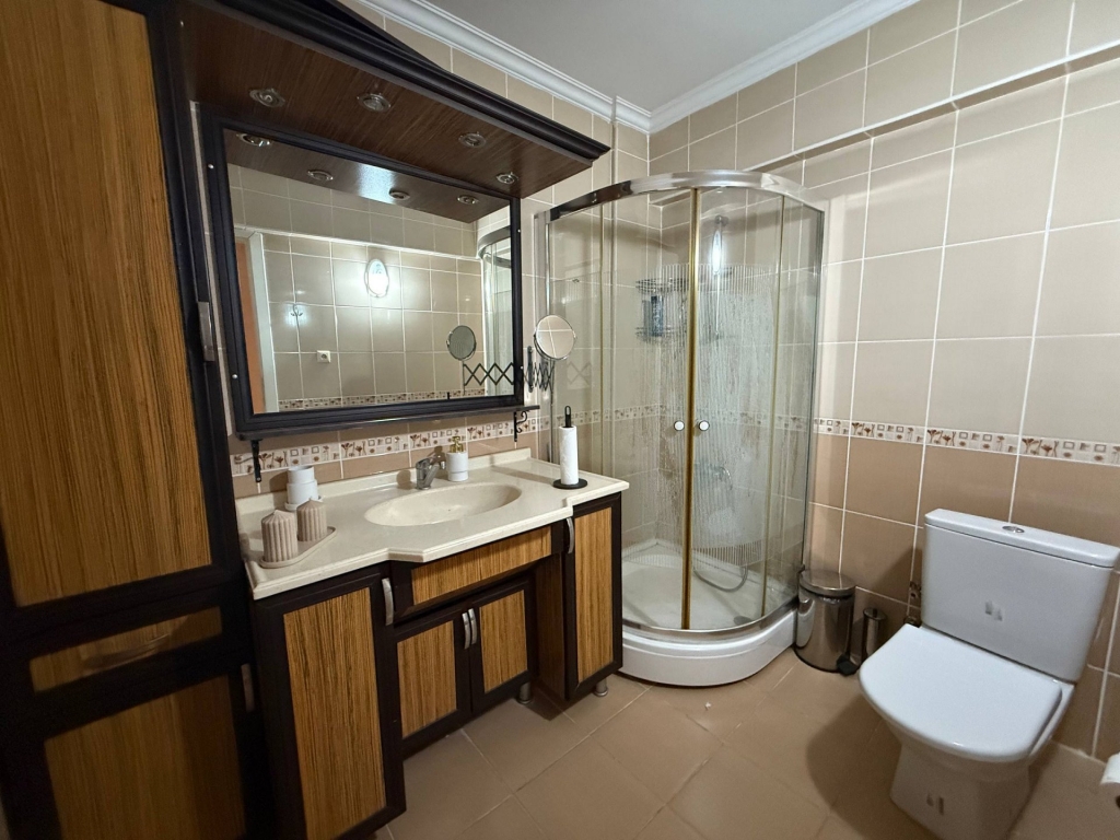 Güzelbahçe'de Prestijli Bölgede Devren Kiralık Güzellik Salonu-a32c8153a9.jpg