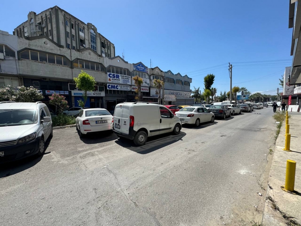 Semih Arhan'dan Gıda Çarşısı Merkezi Konumda 2 Katlı Dükkan-8.jpeg