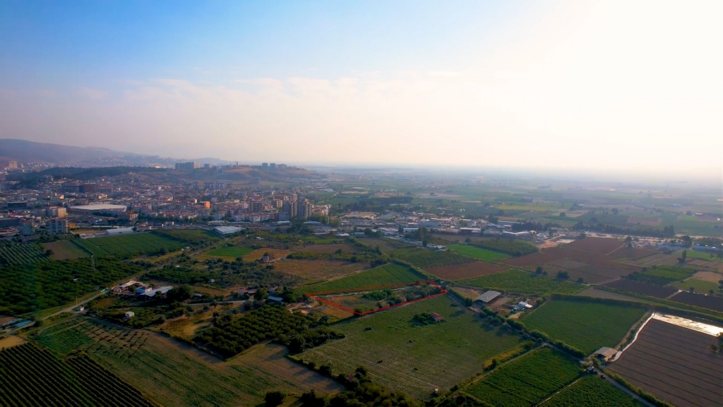 İZMİR MENEMEN DE SATILIK ARAZİ-DJI_0457_00_00_24_15_Still005.jpg