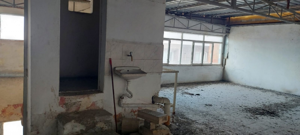 Bornova Altındağ' da Komple Satılık Bina-5ec52eda3b.jpg