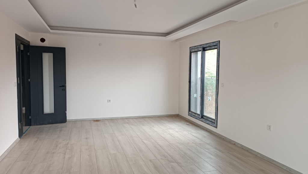 Körfez Mahallesinde Doğa ve Deniz Manzaralı Satılık 3+1 Daire-b539586f18.jpg