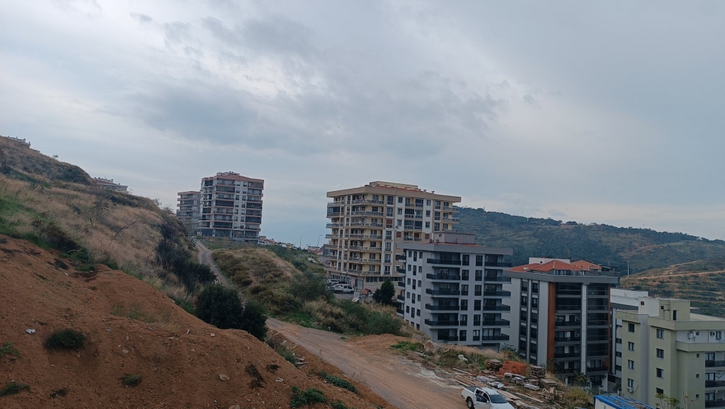 Körfez Mahallesinde Doğa ve Deniz Manzaralı Satılık 3+1 Daire-be98cbf861.jpg