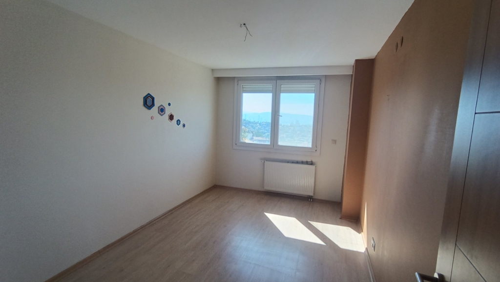 Körfez Mahallesinde Deniz Ve Havuz Manzaralı Satılık 3+1 Daire-096e04c85d.jpg