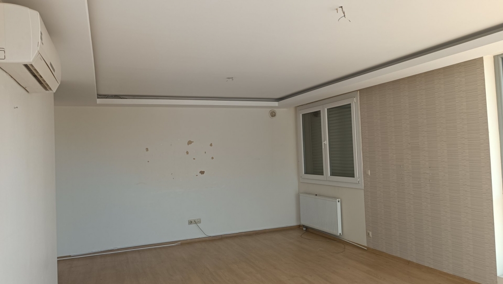 Körfez Mahallesinde Deniz Ve Havuz Manzaralı Satılık 3+1 Daire-20d61db2c2.jpg