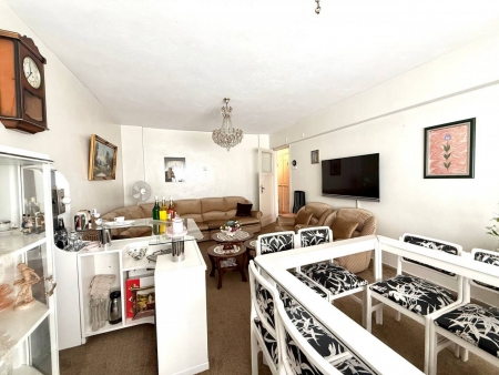 Bornova'da Osmangazi Yakını Satılık Geniş 3+1 Daire-thumb-2471780aaa.jpg