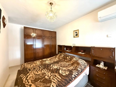 Bornova'da Osmangazi Yakını Satılık Geniş 3+1 Daire-thumb-67ecbda3be.jpg