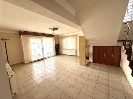 Aliağa'da Emsalsiz Panoramik Deniz Manzaralı Villa-thumb-80dd57083a.jpg