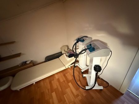 Güzelbahçe'de Prestijli Bölgede Devren Kiralık Güzellik Salonu-thumb-0bff9defa0.jpg