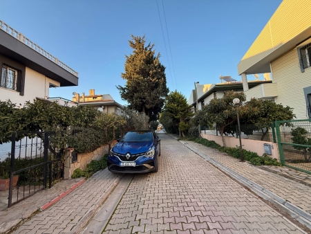 Güzelbahçe'de Prestijli Bölgede Devren Kiralık Güzellik Salonu-thumb-958bb93a73.jpg