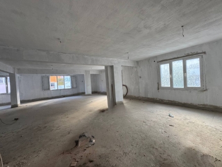 Semih Arhan'dan Gıda Çarşısı Merkezi Konumda 2 Katlı Dükkan-thumb-photo_5994806053885297954_y.jpg