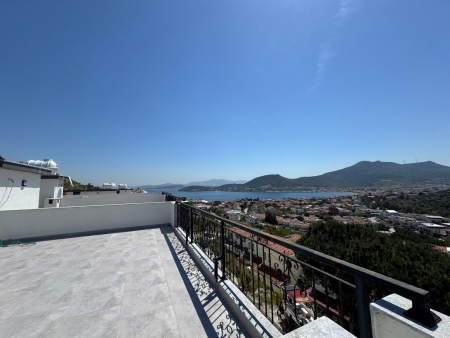 YENİ FOÇA BURUN UCUNDA  3+1 VİLLA-thumb-5231d2a602.jpg