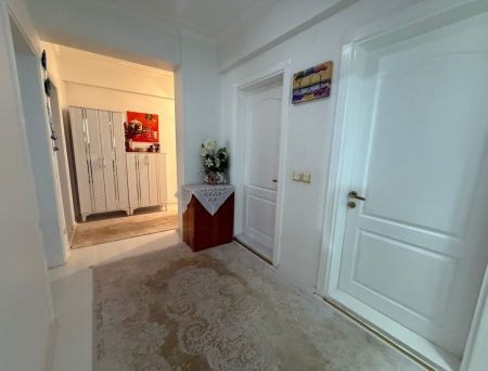 Buca Efeler Mahallesin'de Özenle Yapılmış Satılık 3+1 Daire-thumb-7aef6890da.jpg