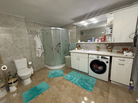Buca Efeler Mahallesin'de Özenle Yapılmış Satılık 3+1 Daire-thumb-b90ee050bb.jpg