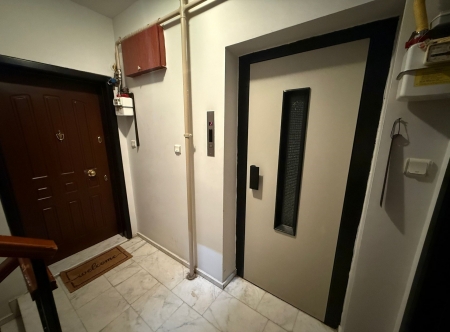 Buca Efeler Mahallesin'de Özenle Yapılmış Satılık 3+1 Daire-thumb-cca6be0b66.jpg