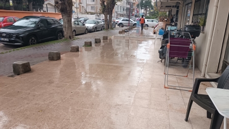 Bahçelievler Mah.Karşıyaka Lisesi Yanında Kiralık İşyeri-thumb-db4c6f2623.jpg