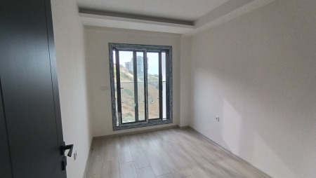 Körfez Mahallesinde Doğa ve Deniz Manzaralı Satılık 3+1 Daire-thumb-4be3ee6b0d.jpg