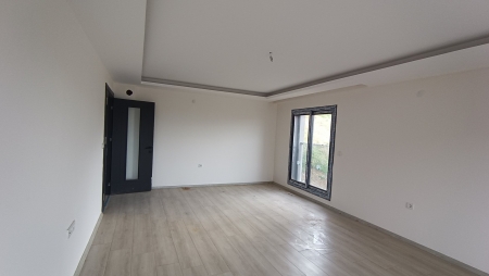 Körfez Mahallesinde Doğa ve Deniz Manzaralı Satılık 3+1 Daire-thumb-599e37ec09.jpg