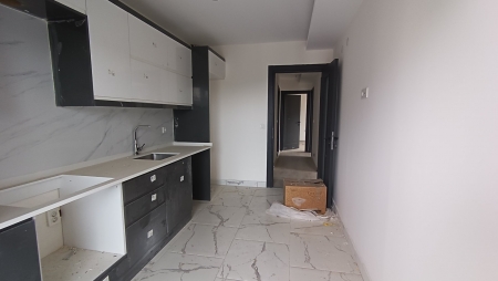 Körfez Mahallesinde Doğa ve Deniz Manzaralı Satılık 3+1 Daire-thumb-974f60a578.jpg