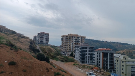 Körfez Mahallesinde Doğa ve Deniz Manzaralı Satılık 3+1 Daire-thumb-be98cbf861.jpg