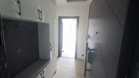 Körfez Mahallesinde Doğa ve Deniz Manzaralı Satılık 3+1 Daire-thumb-e6a5179fc2.jpg