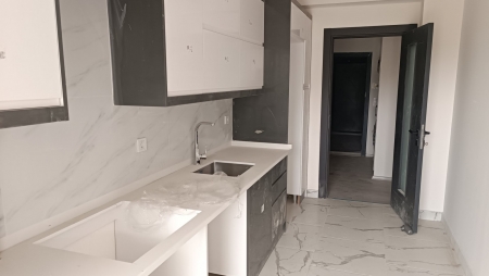 Körfez Mahallesinde Doğa ve Deniz Manzaralı Satılık 3+1 Daire-thumb-f6e46d501b.jpg