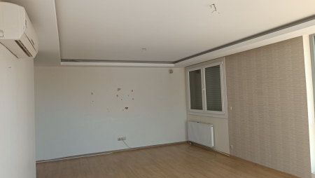 Körfez Mahallesinde Deniz Ve Havuz Manzaralı Satılık 3+1 Daire-thumb-20d61db2c2.jpg