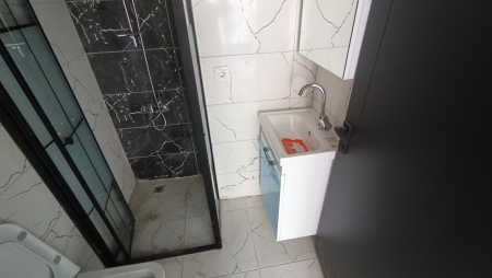 Körfez Mahallesinde Doğa ve Deniz Manzaralı Satılık 3+1 Daire